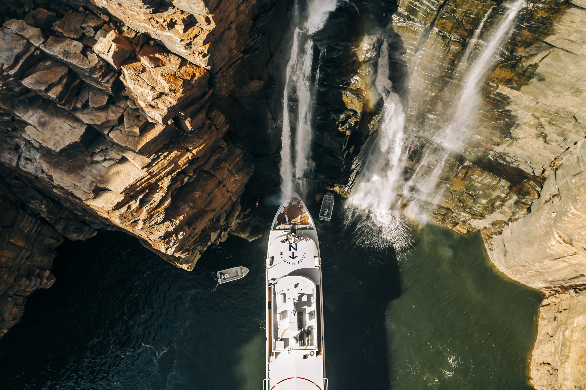 Agent Image Gallery 10 Aerial view of Kimberley Waterfalls